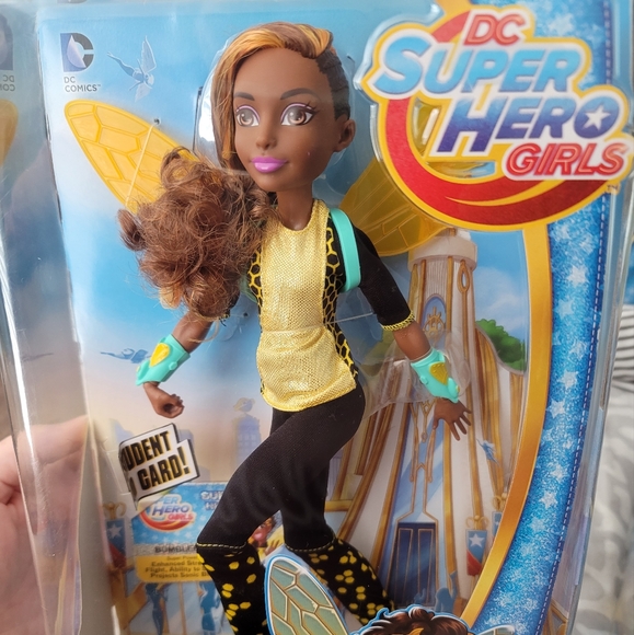 DC Super Hero Girls Toys - Picture 5 of 6